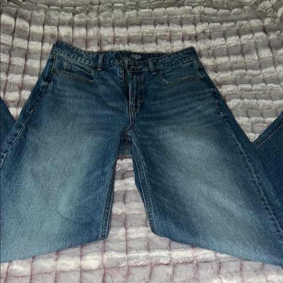 Old Navy Blue Flare Wide Leg Jeans Timeless Style - Picture 2 of 16